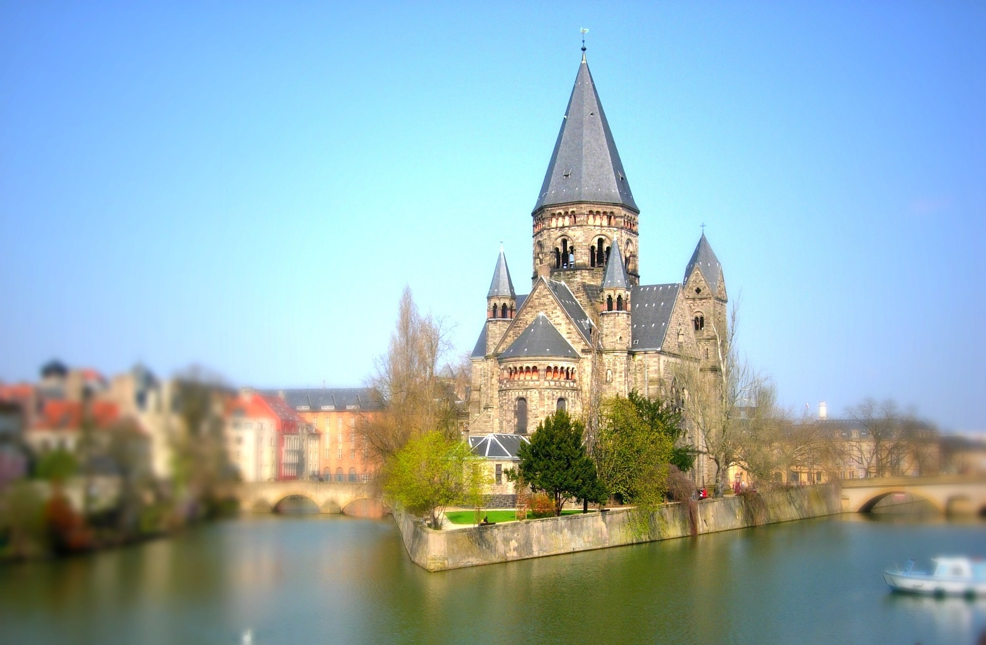 coach hire Metz
